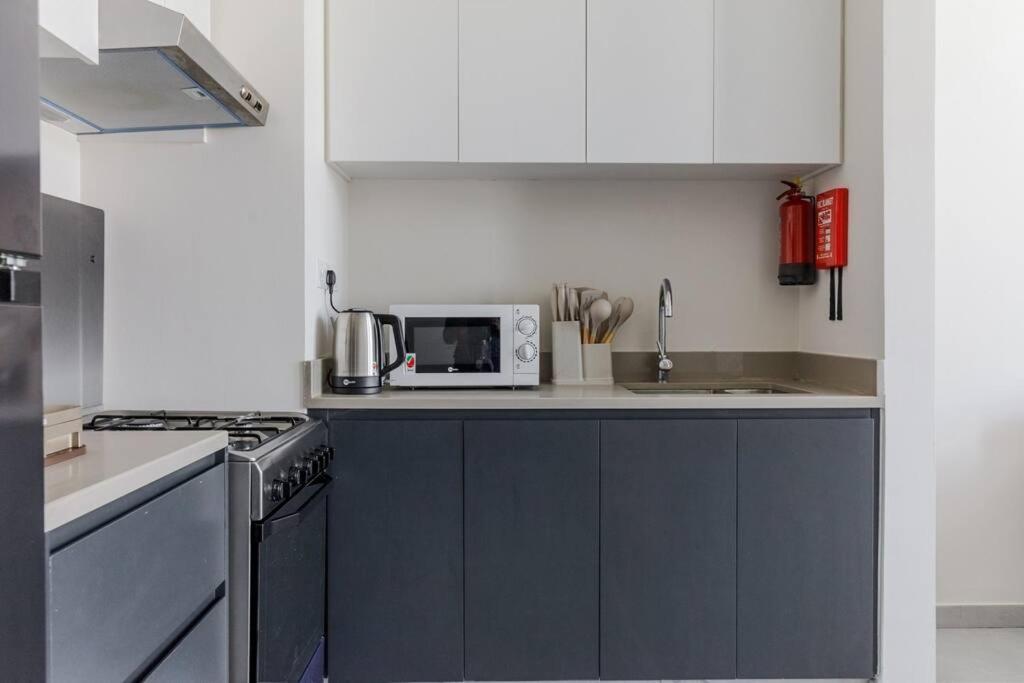 Sahab - Solo 1Br Apt In Al Jada Шарджа Экстерьер фото